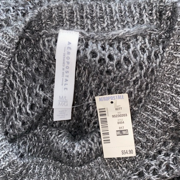 New Knit Cover / Poncho - Picture 4 of 6